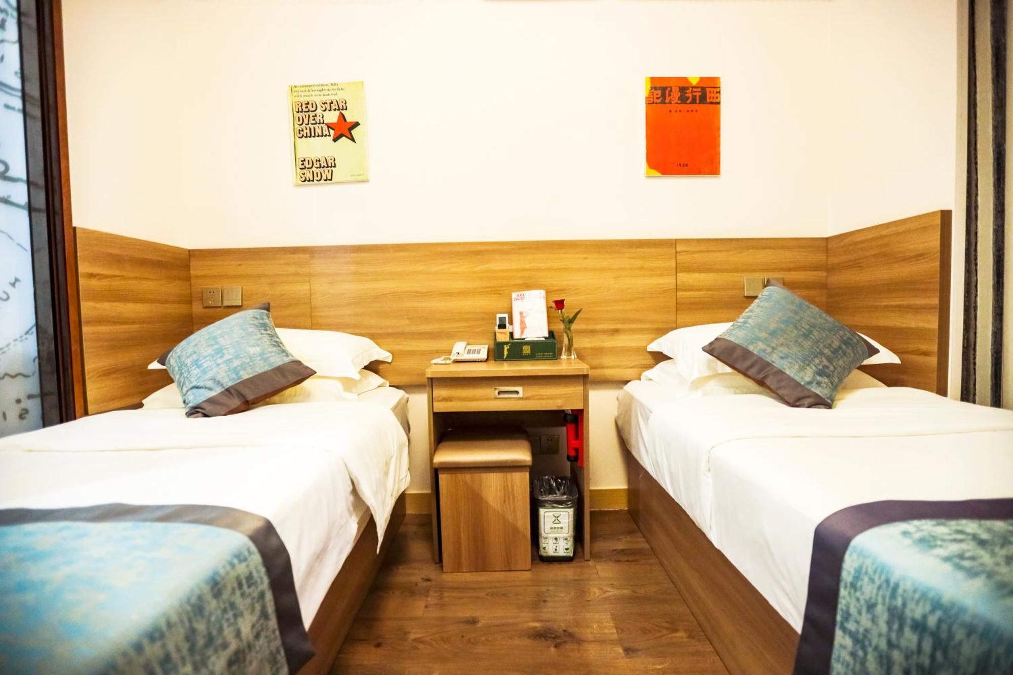 Zhong An Hotel Beijing Former Residence Of Journalist Edgar Snow -Free Laundry Service,Free Freshly Ground Coffee,Provide Tourism And Ticketing Service ,English Service ,Near Tian'Anmen Forbidden City,Wangfujing Walking Street Dış mekan fotoğraf