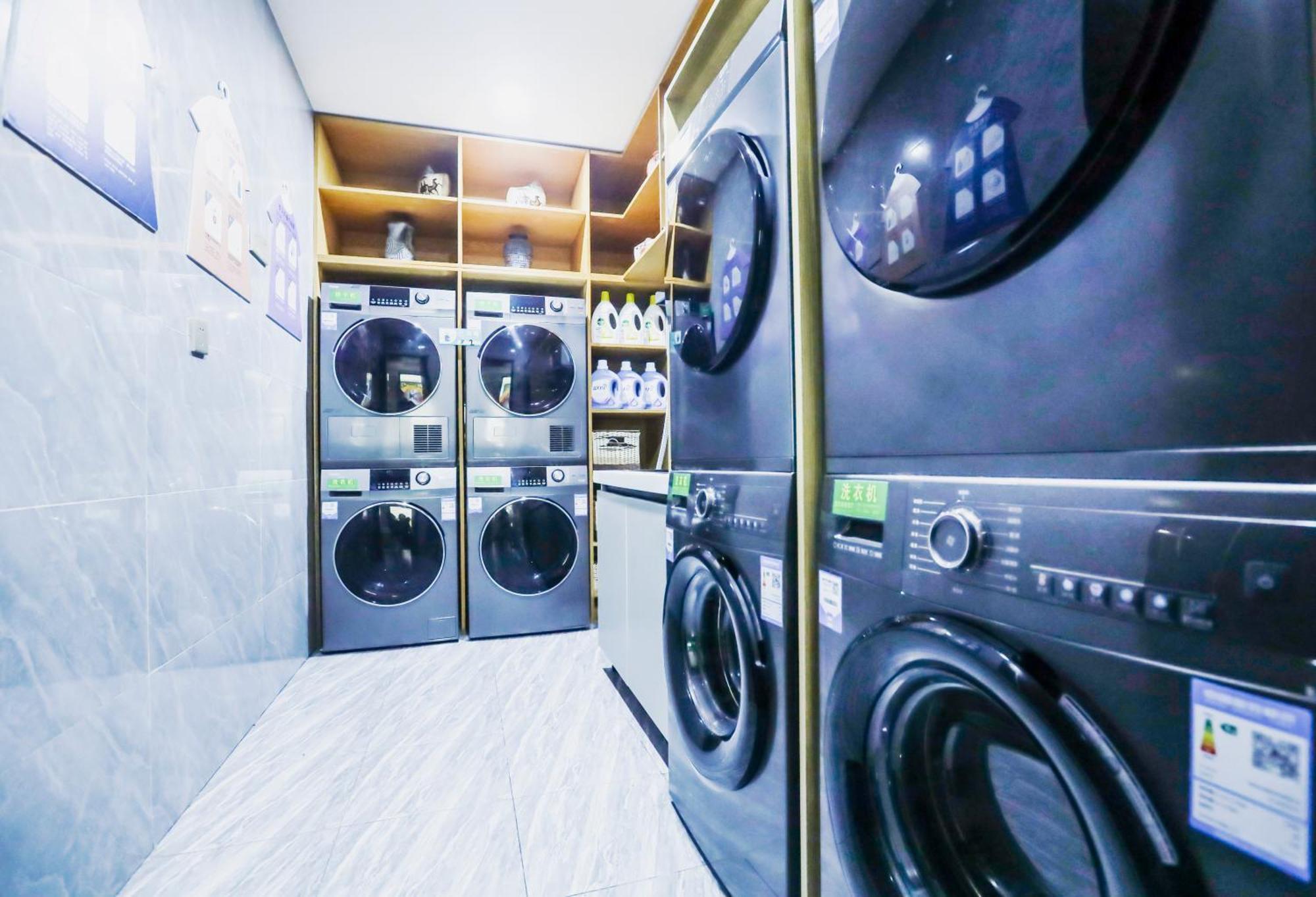 Zhong An Hotel Beijing Former Residence Of Journalist Edgar Snow -Free Laundry Service,Free Freshly Ground Coffee,Provide Tourism And Ticketing Service ,English Service ,Near Tian'Anmen Forbidden City,Wangfujing Walking Street Dış mekan fotoğraf